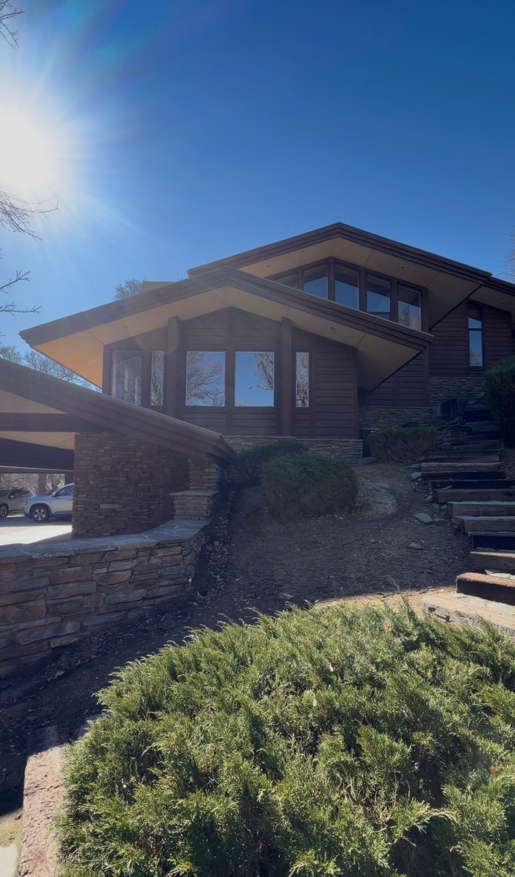 Wingfoot Estate 